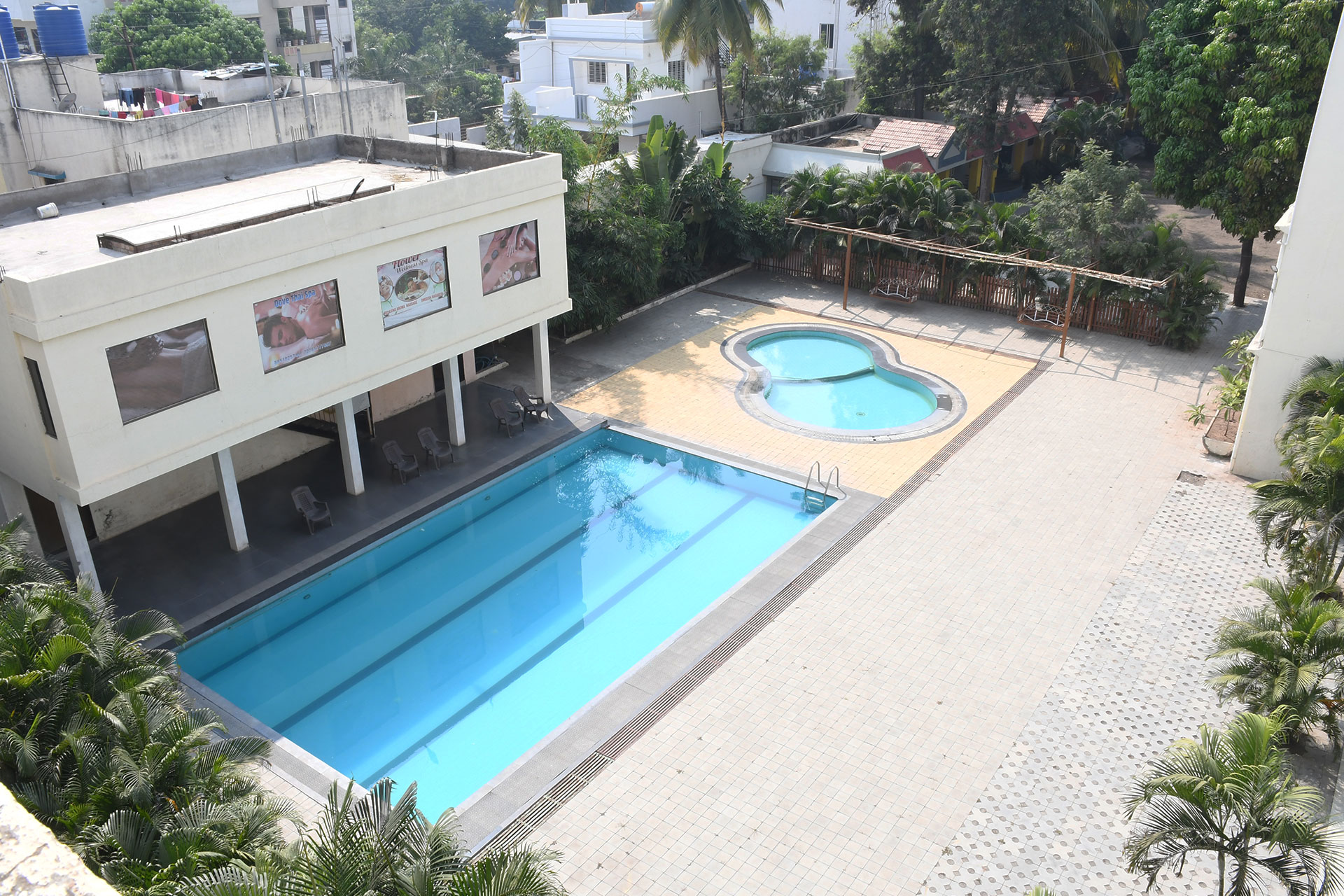 Modern Facilities at Pushpak Resort